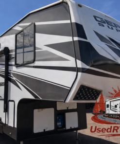 Used 2025 Genesis Supreme 28 CRT